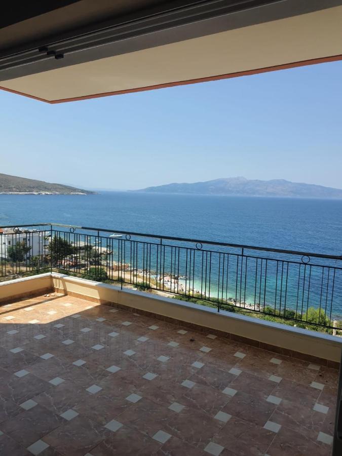 Lovely 3-Bedroom Apartment Rei Sarandë Exterior foto