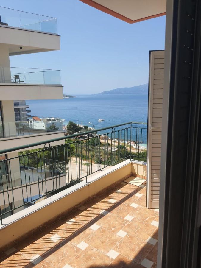 Lovely 3-Bedroom Apartment Rei Sarandë Exterior foto